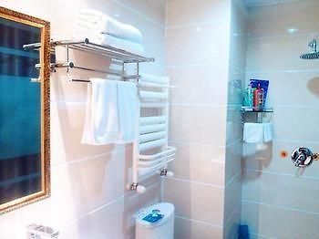 Fu Yuan Business Hotel- Luanchuan Gucheng (Henan) Bagian luar foto